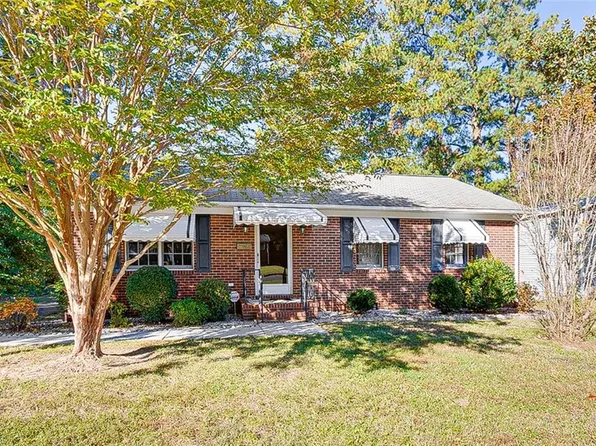 912 Straight St, Asheboro, NC 27203