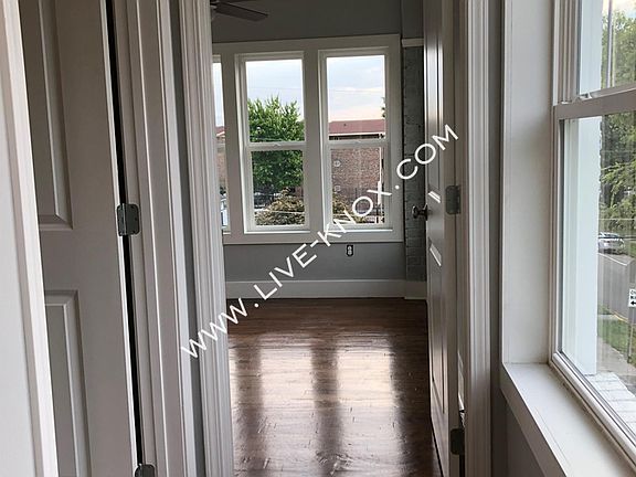 5th image of 1416 Forest Ave #1
