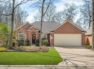 195 Fairwind Trail Dr, Conroe, TX 77385