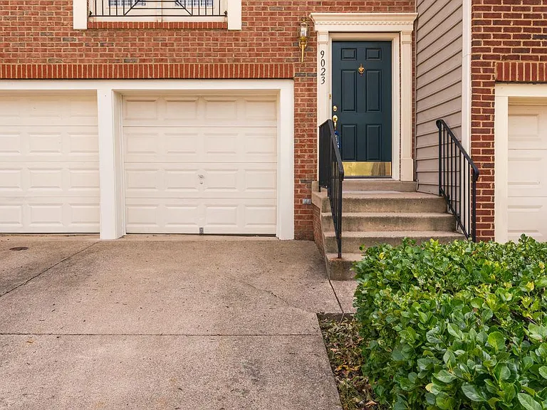 9023 Brewer Creek Pl — Photo 2