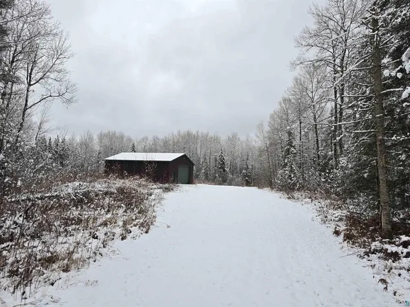 2798 E Pioneer Rd, Duluth, MN 55804