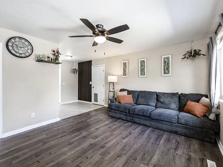 1703 Harrow Rd — Photo 6
