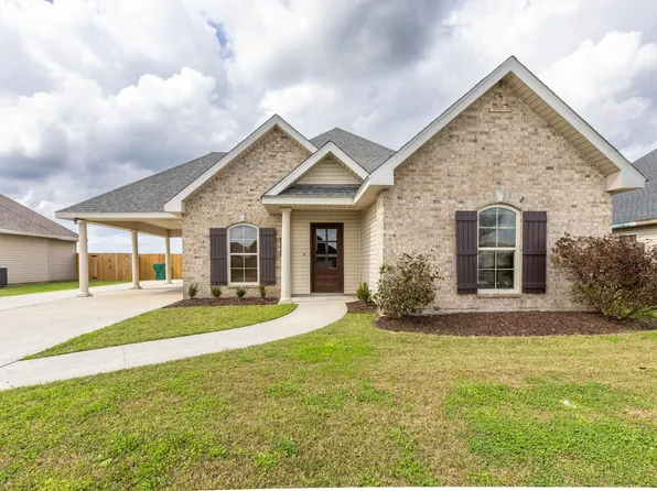 169 Cane Break Dr, Thibodaux, LA 70301