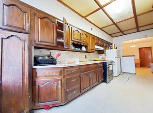 64-09 Myrtle Ave #2R, Ridgewood, NY 11385