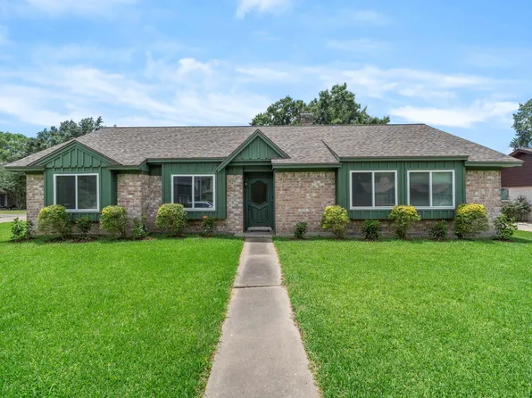 2016 Briar Ln, Richmond, TX 77469