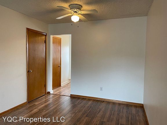 5th image of 2415 E Mill Plain Blvd #4