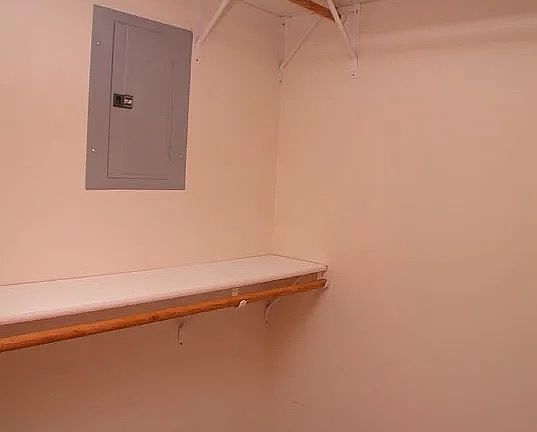 5th image of 2310 S Illinois Ave APT A7