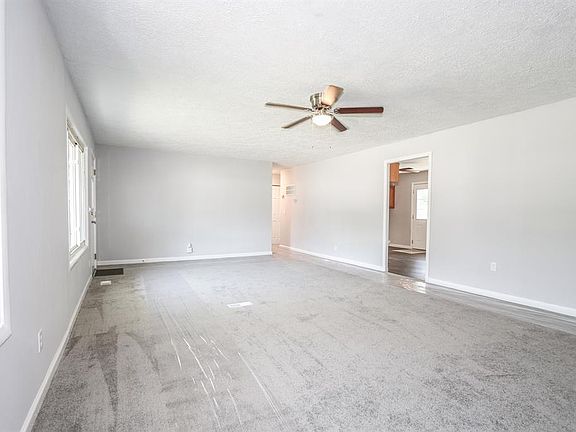 4th image of 4410 Stockholm Ln