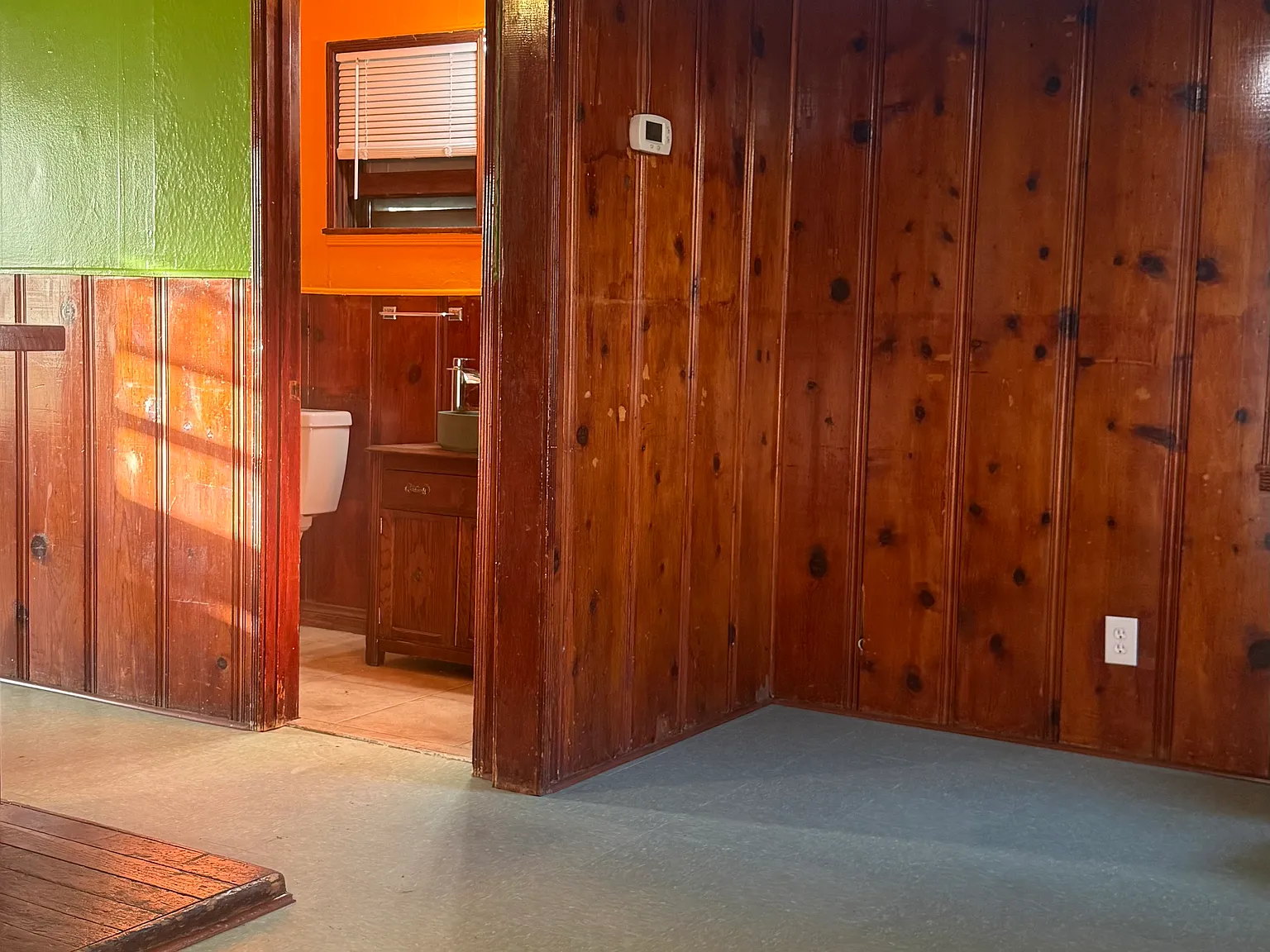 1 bed, 350 sqft, $2,300 — Photo 4