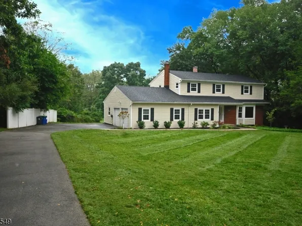 608 Plymouth Ct, Branchburg Twp., NJ 08876