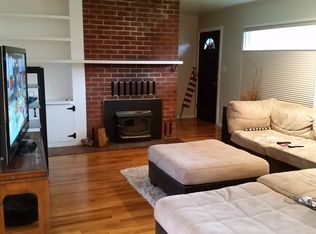 1091 Riverside Dr, Rio Dell, CA 95562