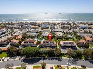 16889 Bluewater Ln, Huntington Beach, CA 92649
