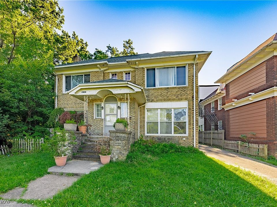 1st image of 3240 Euclid Heights Blvd