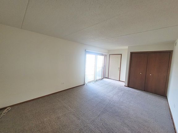4th image of 6305 S Nashville Ave #2S
