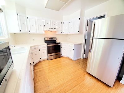 717 Ocean View Ave, San Mateo, CA, 94401