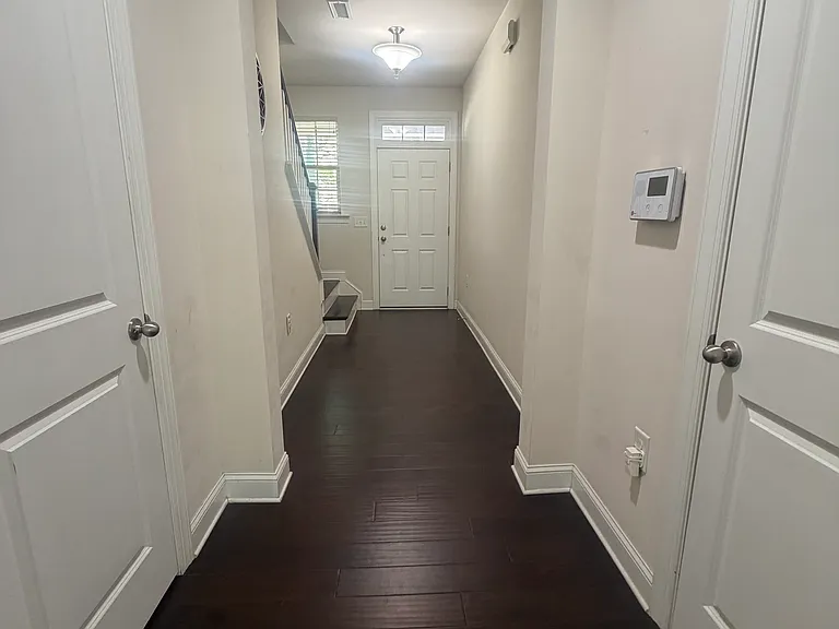 220 Concordia Woods Dr — Photo 2