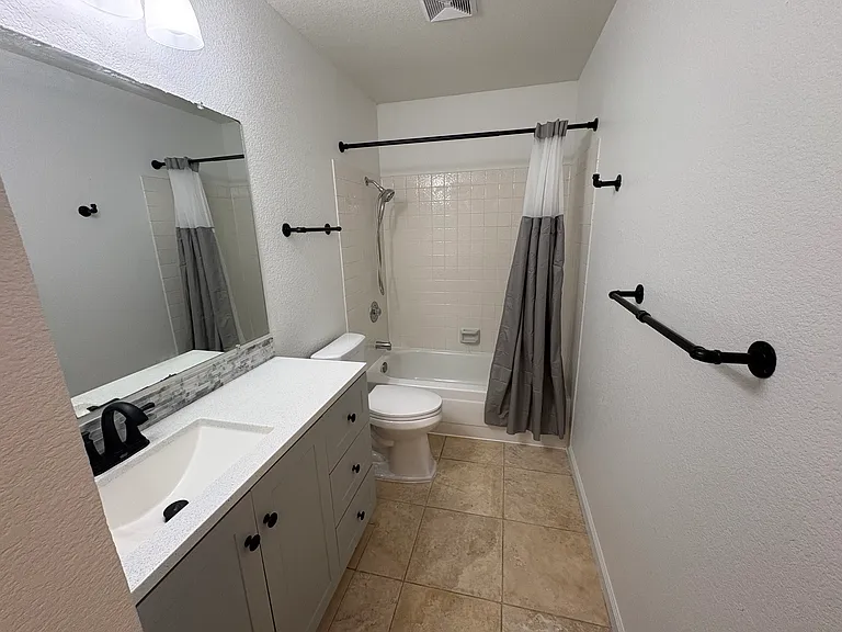 3483 Laird St — Photo 28