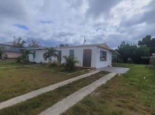 840 Conreid Dr NE, Port Charlotte, FL 33952