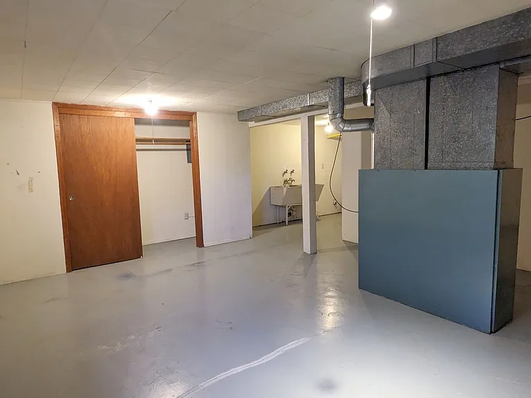 Bel Air Apartments — Photo 75
