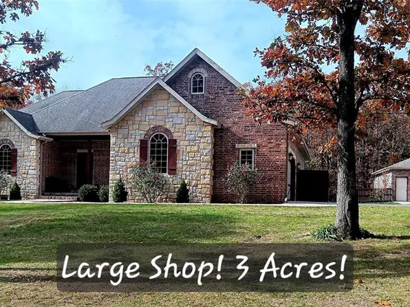 24473 Remington Ln, Lebanon, MO 65536