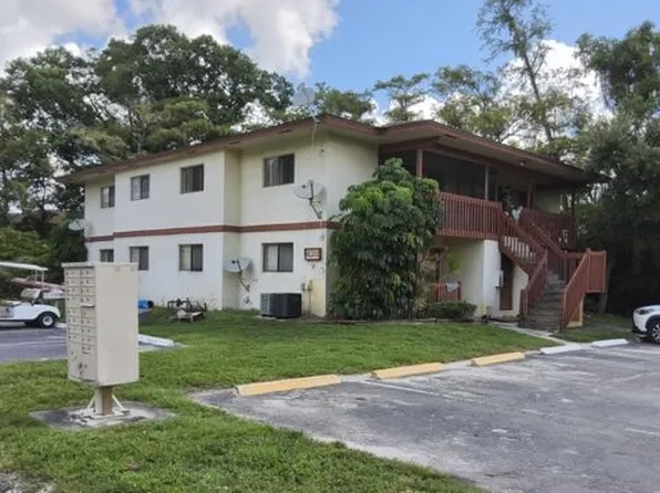 4311 NW 19th St APT 4, Fort Lauderdale, FL 33313