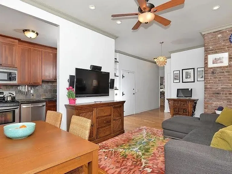 126 Mercer St #3 — Photo 9