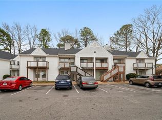 90 Emeraude Plage #B, Hampton, VA 23666