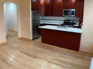 88-43 81st Ave #2F, Ridgewood, NY 11385