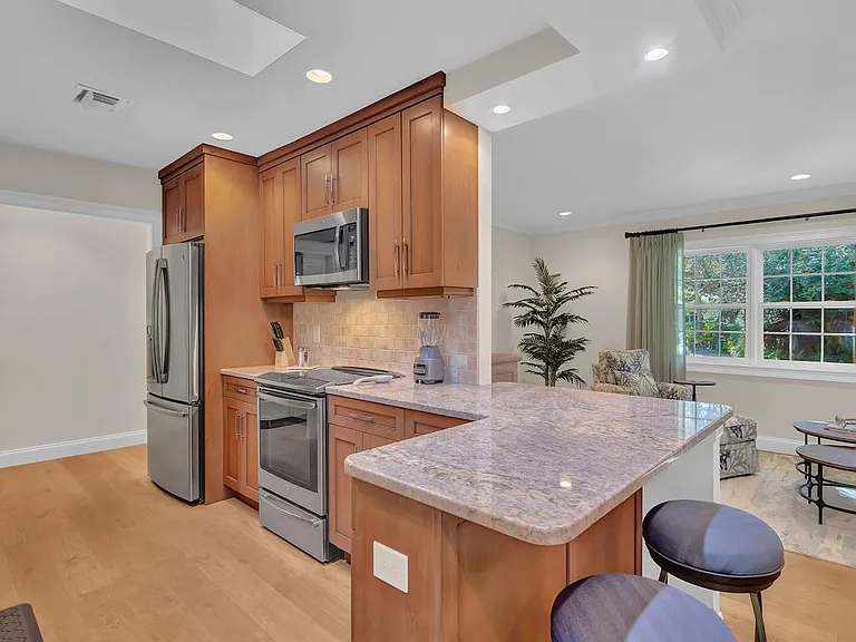 1526 Pelican Ln — Photo 10