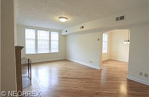 3rd image of 15700 Van Aken Blvd APT 15