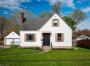 450 N Main St, Amherst, OH