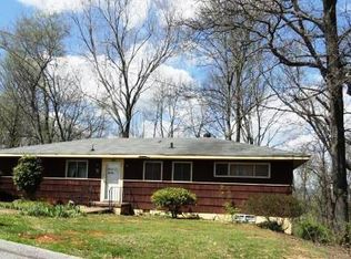 2809 Ridgecrest Dr, Chattanooga, TN 37406