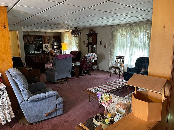 Apt 2 Open Concept LR