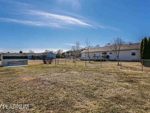 4th image of 1088 Allen Rd