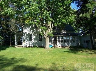 11415 E 32nd St, Reed City, MI 49677