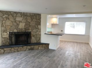 1049 Larch St APT 3, Inglewood, CA 90301