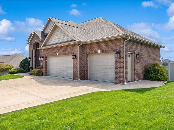 3rd image of 7693 Natalie Ln