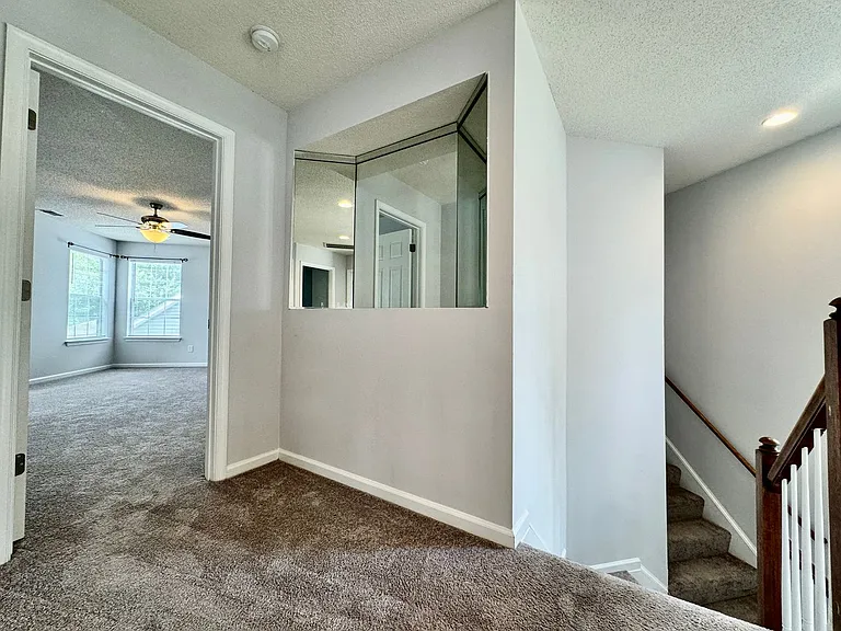 2424 Seven Kings Rd — Photo 31