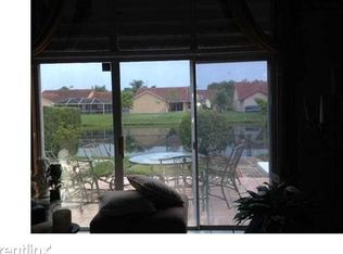 965 NW 165th Ave, Pembroke Pines, FL 33028