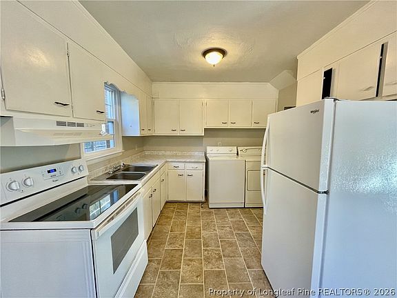 5th image of 830 Pilot Ave