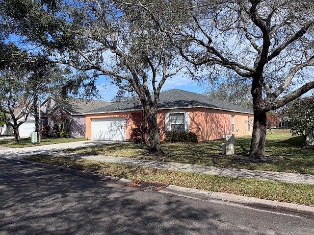 1st image of 1410 11th Ln