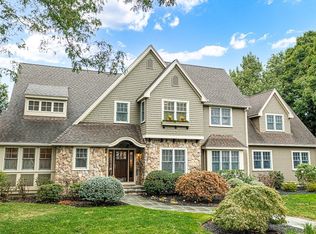 18 Town Way, Winchester, MA 01890