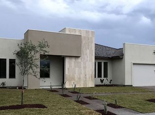 3016 Chaucer Dr, Laredo, TX 78041