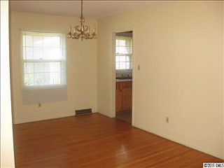 5th image of 529 Efird St