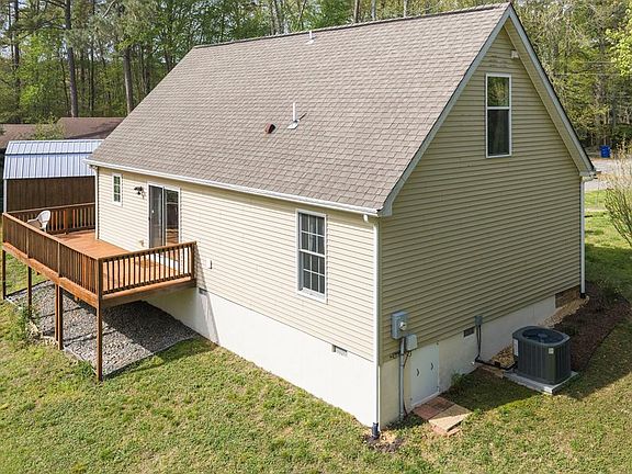 3rd image of 187 Dogwood Dr