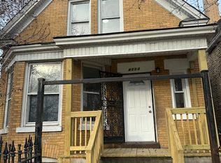 4054 W Arthington St, Chicago, IL 60624