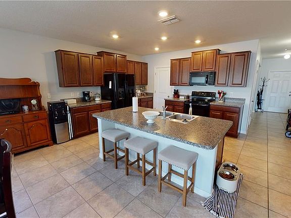 4th image of 10158 Carloway Hills Dr