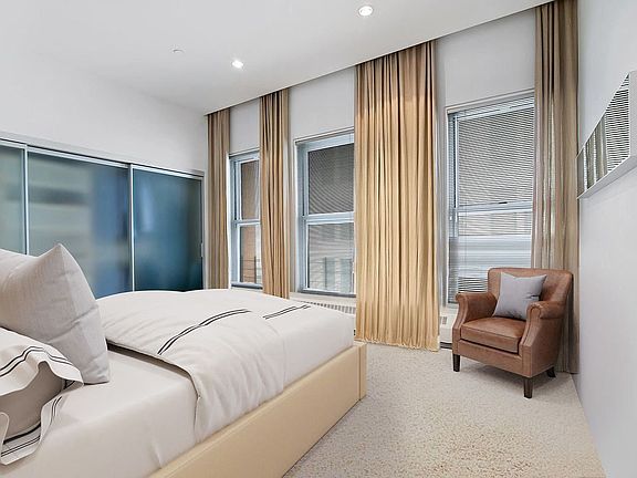 5th image of 21 Astor Pl APT 10A