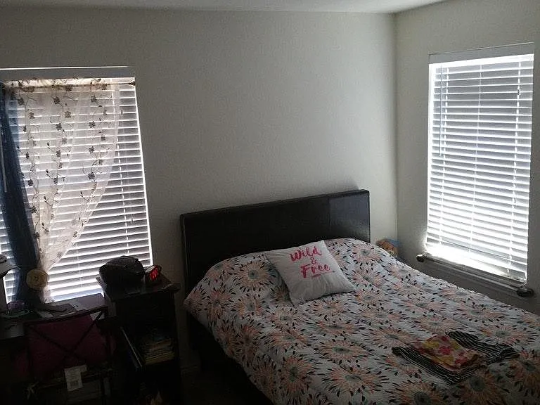401 Ruby Ritz #401 — Photo 41