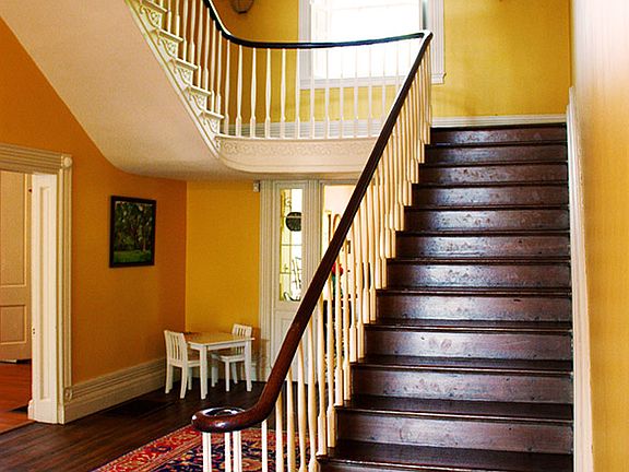 Main Staircase in Foyer